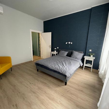 Astoria Downtown Superior Apartment Budapest Bagian luar foto